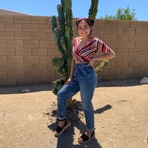 Meet your Posher, Elisia